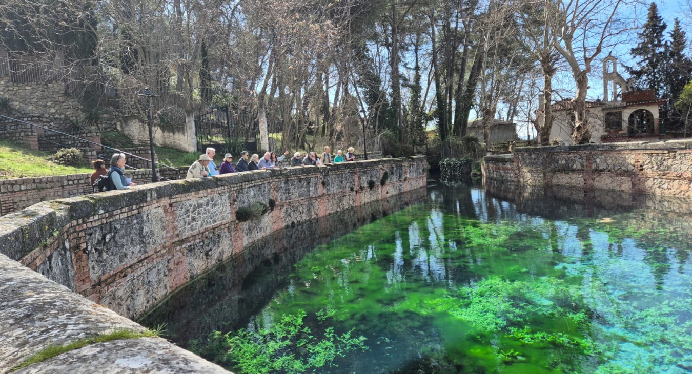 visit to the historic irrigation system of the Acequia de Aynadamar 