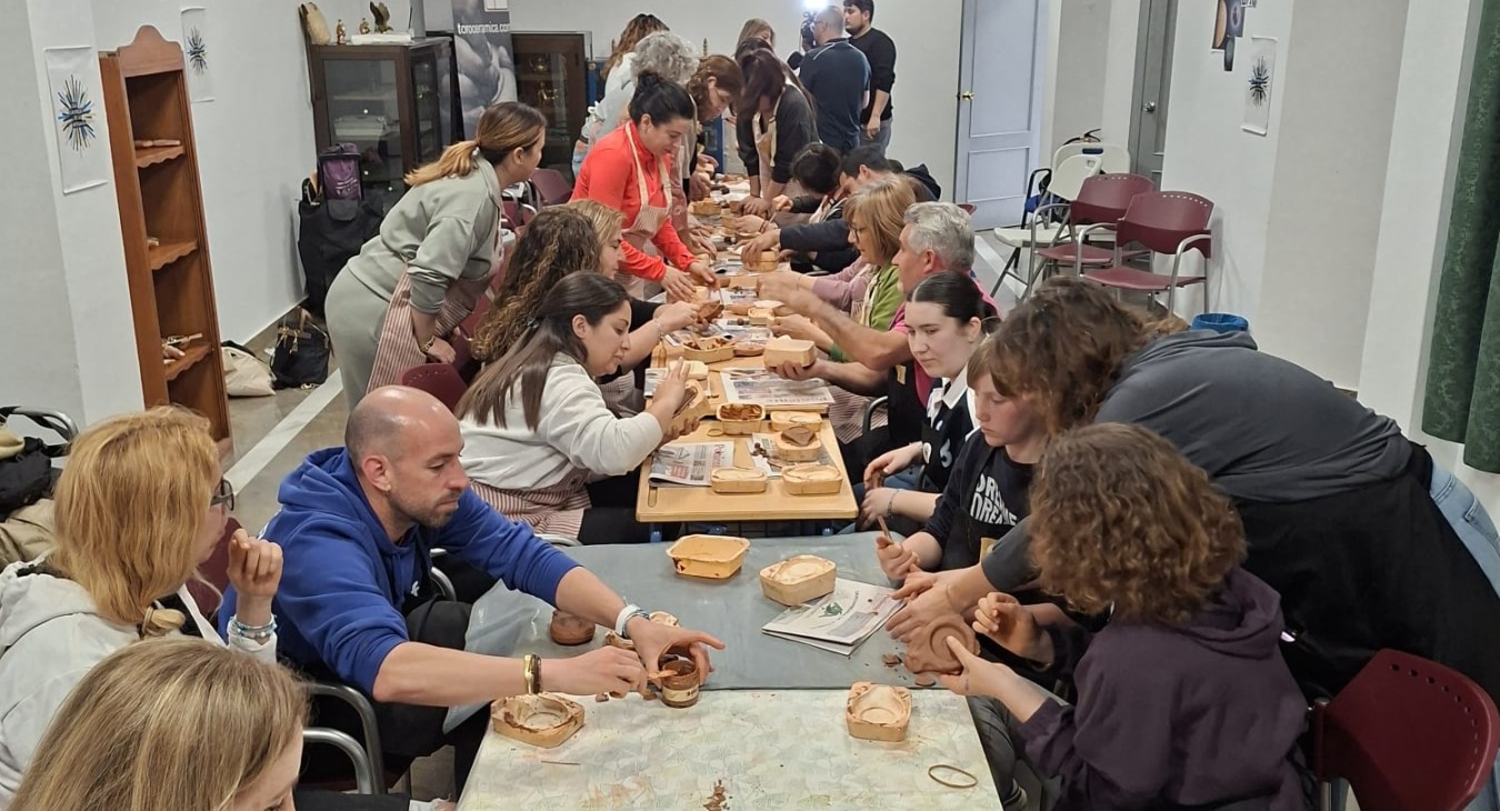 Pottery Workshop in Salar